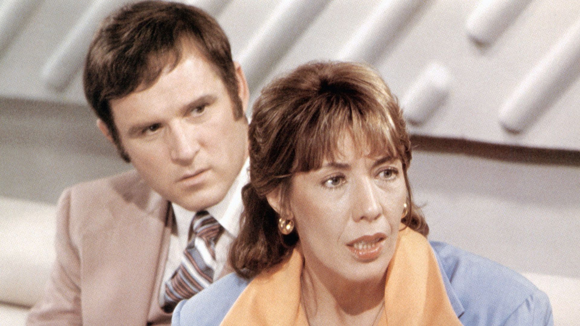 Charles Grodin, Lily Tomlin in "The Incredible Shrinking Woman."