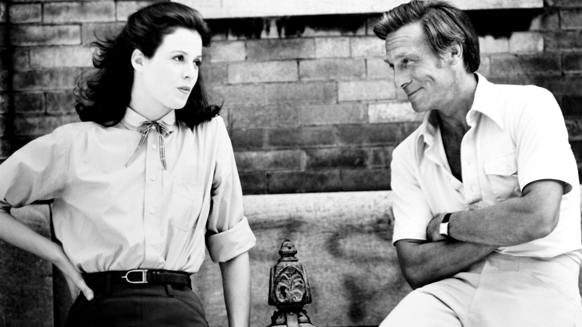 EYEWITNESS, from left, Sigourney Weaver, Christopher Plummer, 1981.