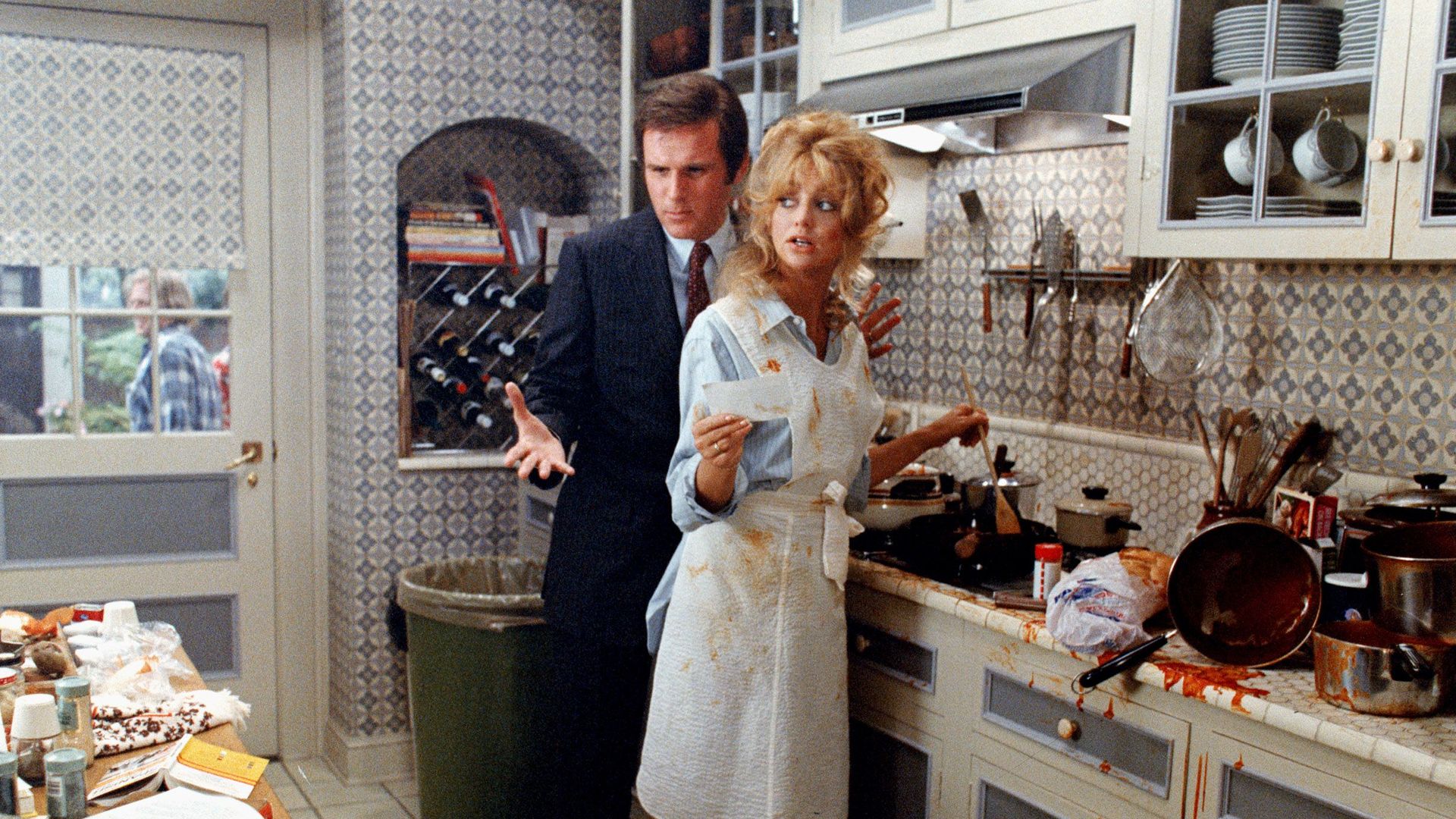 Charles Grodin and Goldie Hawn in "Seems Like Old Times."