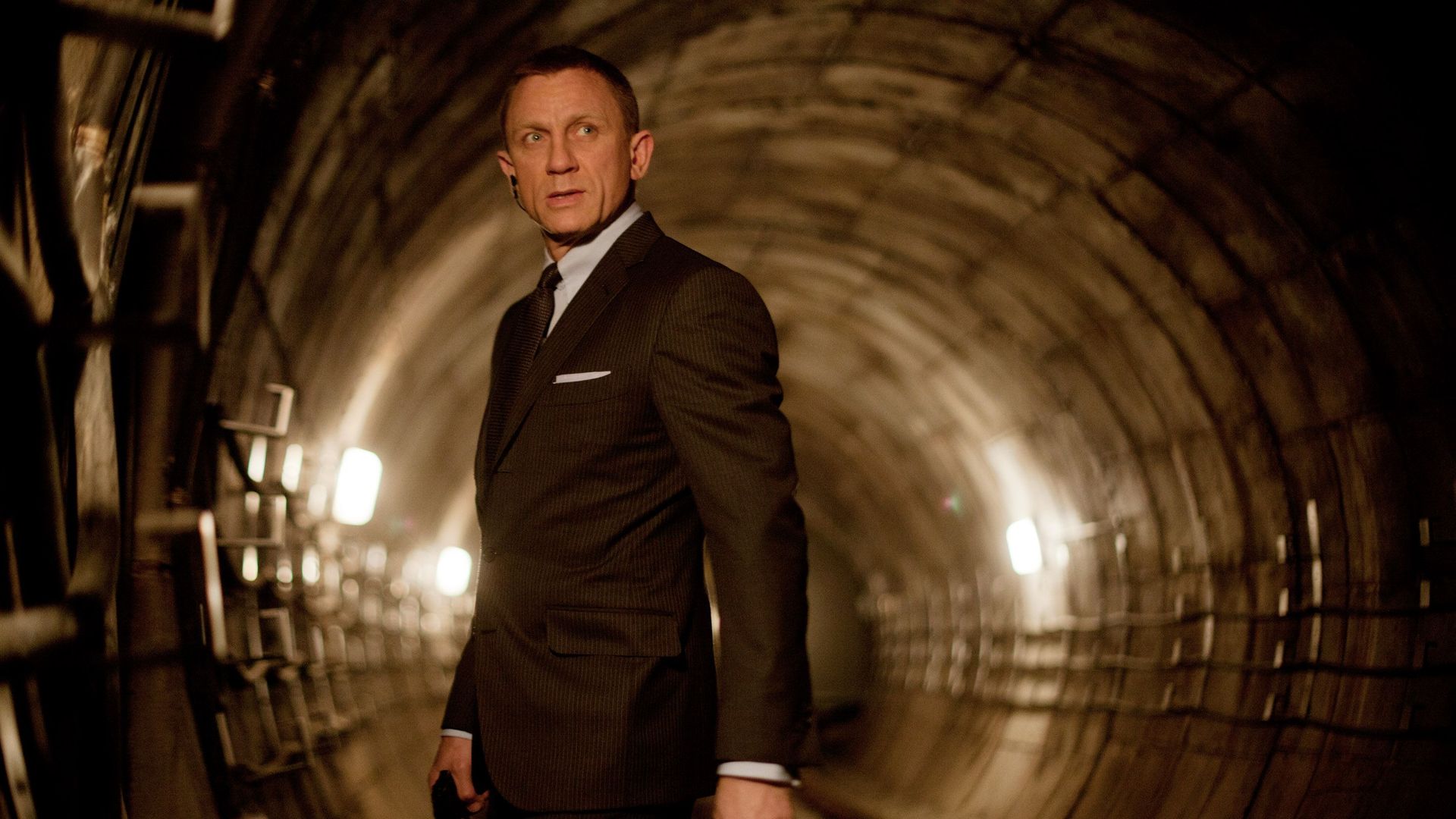 Best Bond Fashions