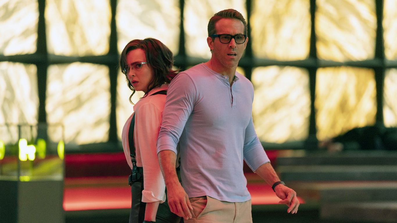 Box Office - Jodie Comer and Ryan Reynolds in "Free Guy"