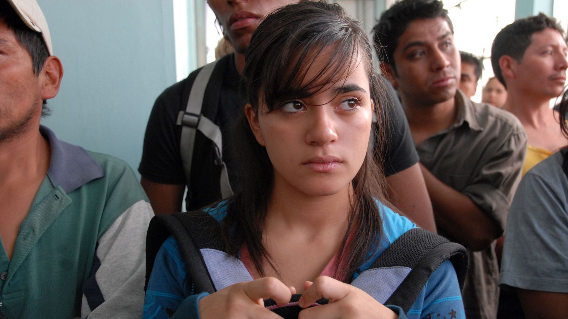 Paulina Gaitan in "Sin nombre."