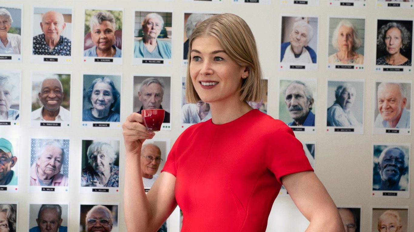 Rosamund Pike in "I Care a Lot."