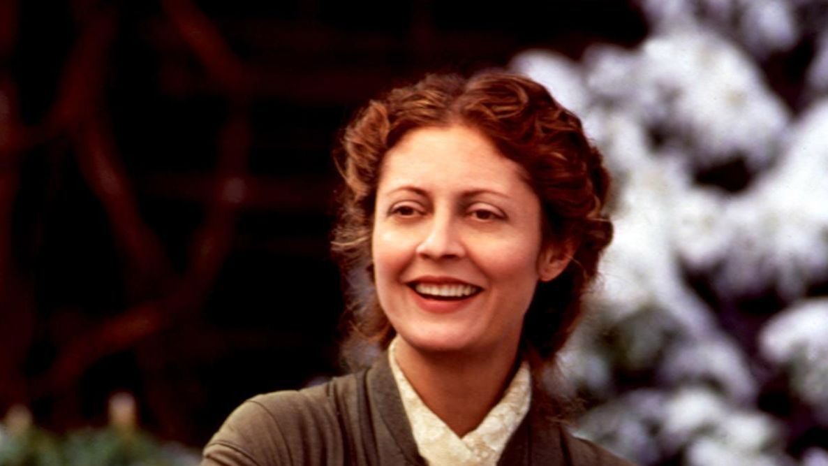 Marmee (Susan Sarandon) in "Little Women."